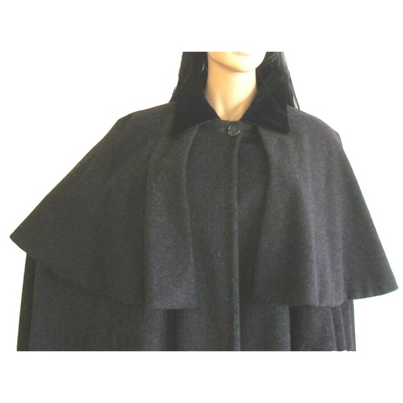 Designer Dario Italy Grey/Black Velvet Collar 100% Wool Long Cape Size M/L - Picture 11 of 11